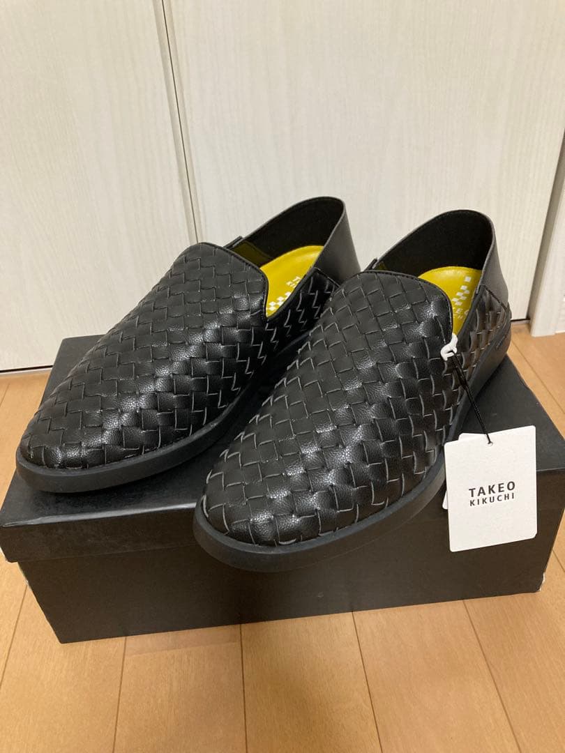 未使用　タケオキクチ　編み込み　スリッポン　黒　26㎝