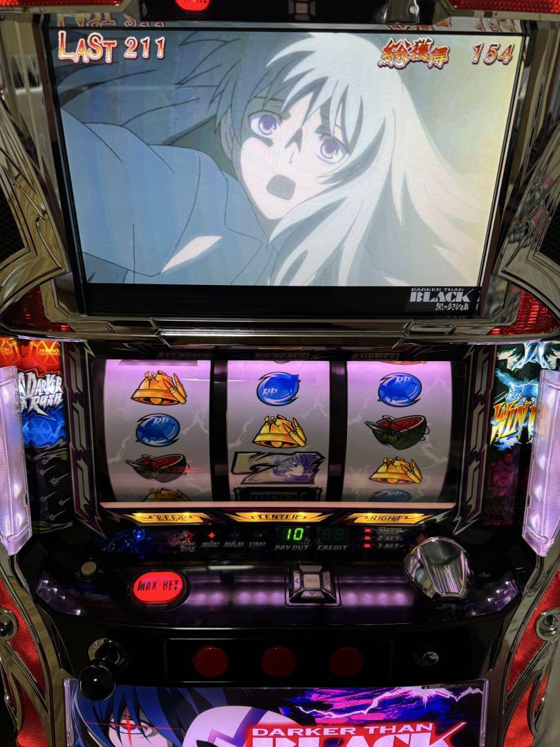 パチスロ実機　ダーカーザンブラック