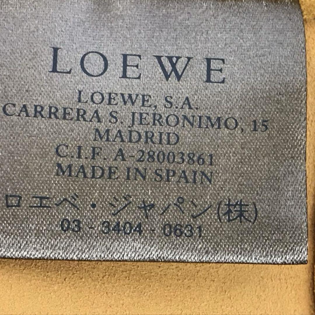 ロエベ 山羊