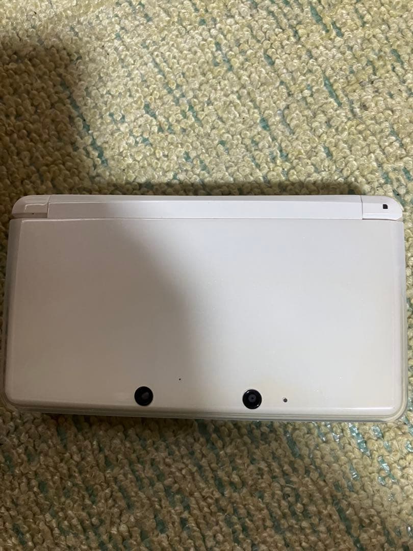 Nintendo 3DS 本体　下画面に黄ばみありニンテンドー3DS/2DS