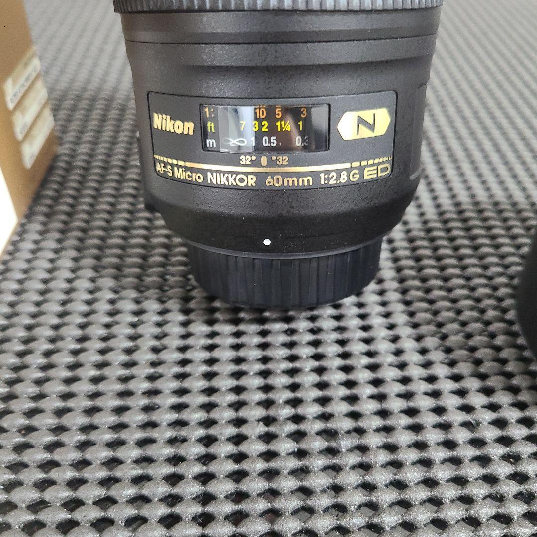 Nikon　MICRO NIKKOR 60mm F2.8
