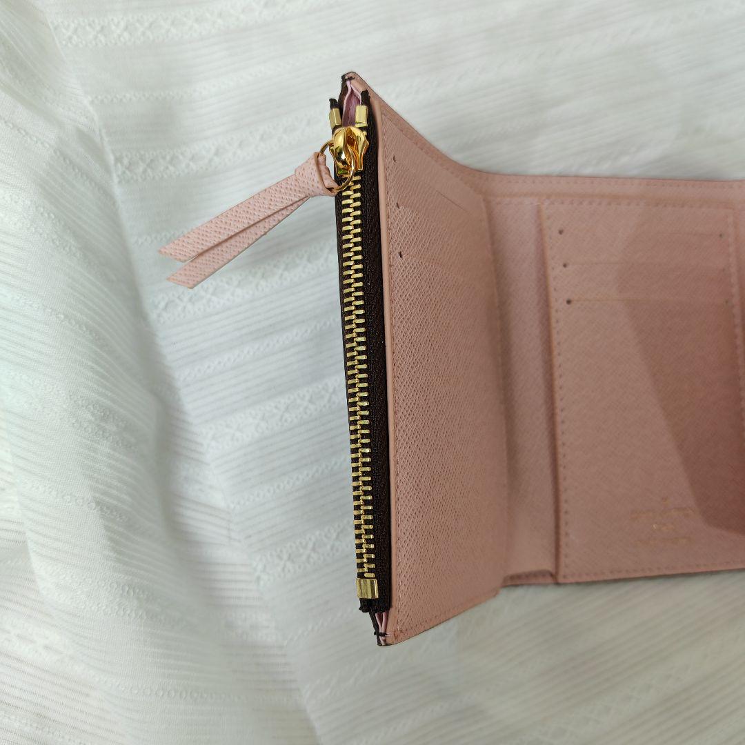 モノグラム ヴィクトリーヌ ローズバレリーヌ コンパクト 財布　M62360