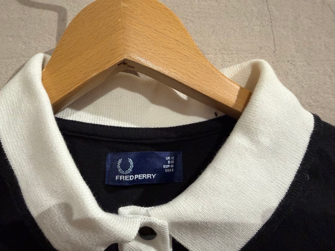 【送料無料】Fred perry ポロシャツ UK12 US38