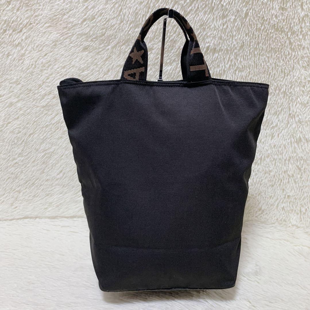 FENDI フェンディ ズッカ トートバッグ ハンドバッグ デカロゴ 黒 FENDI フェンディ ズッカ トートバッグ ハンドバッグ デカロゴ 黒