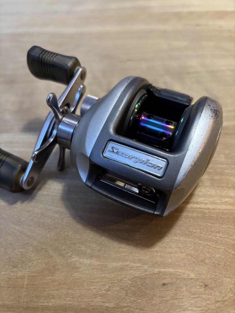 Shimano Scorpion リール シルバー メタニュームxt