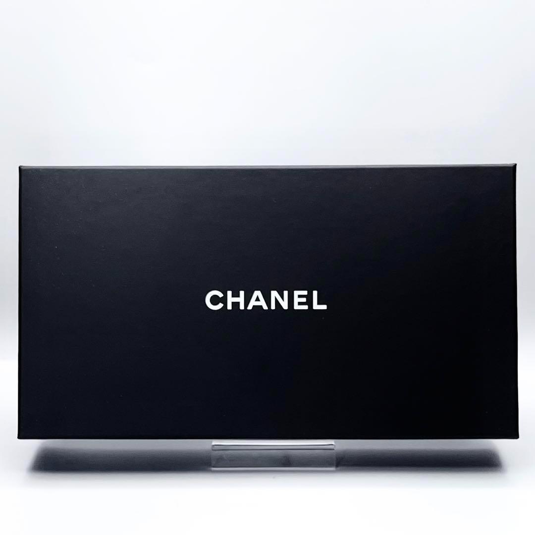 本日限り!CHANEL ラウンドジップ エナメル コーラル 正規品保証 本日限り!CHANEL ラウンドジップ エナメル コーラル 正規品保証