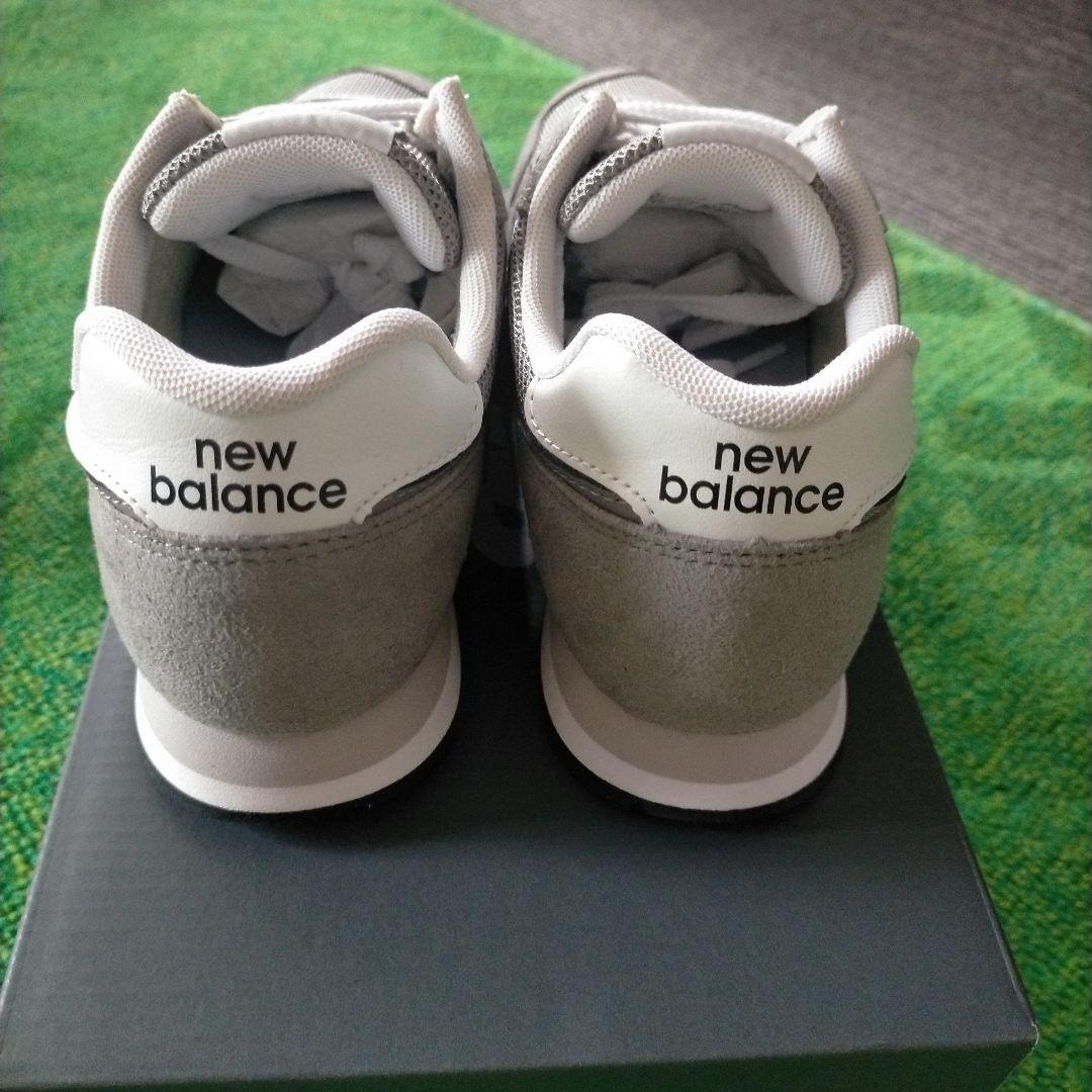 New Balance 373 KG2グレースニーカー