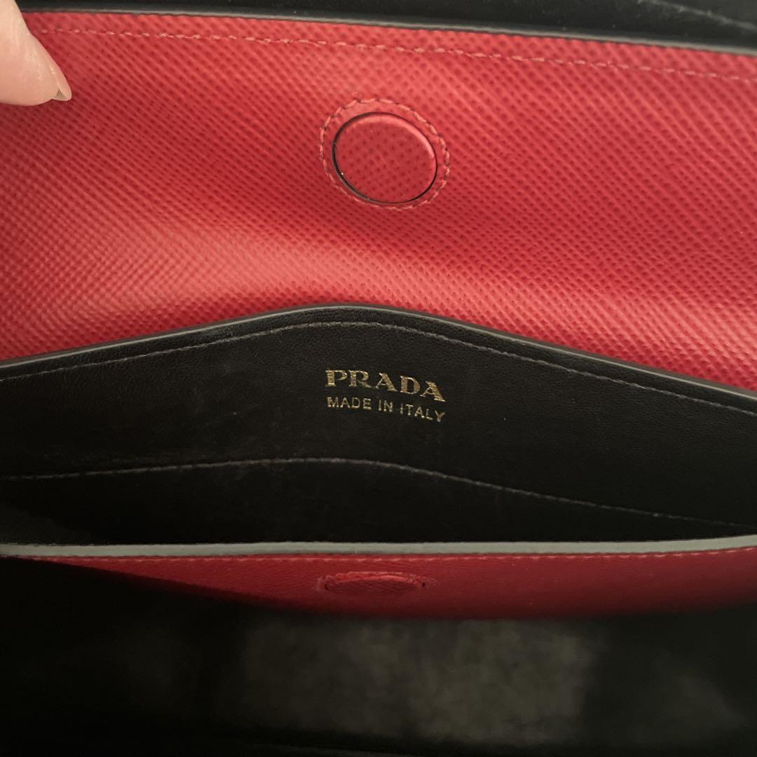 PRADA サファイアーノ　赤　トートバッグ【値下げ可】