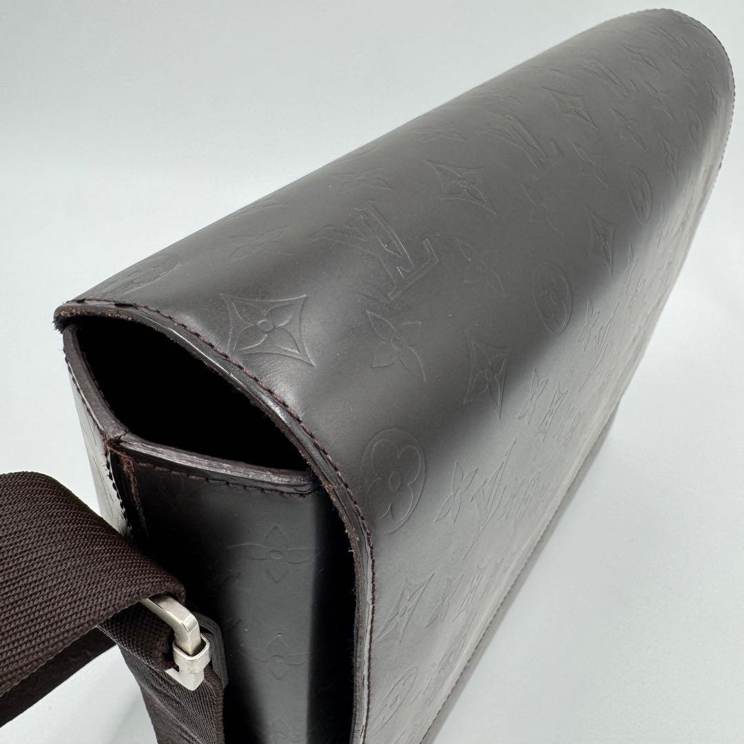 ルイヴィトン モノグラム グラセ フォンジー レザー ショルダーバッグ 濃茶 ルイヴィトン モノグラム グラセ フォンジー レザー ショルダーバッグ 濃茶