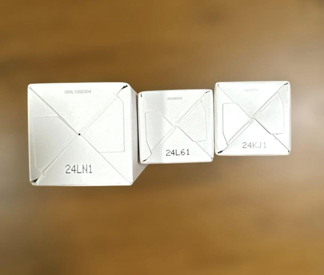 大塚製薬　インナーシグナル　リジュブネイト美容液、化粧水3点セット