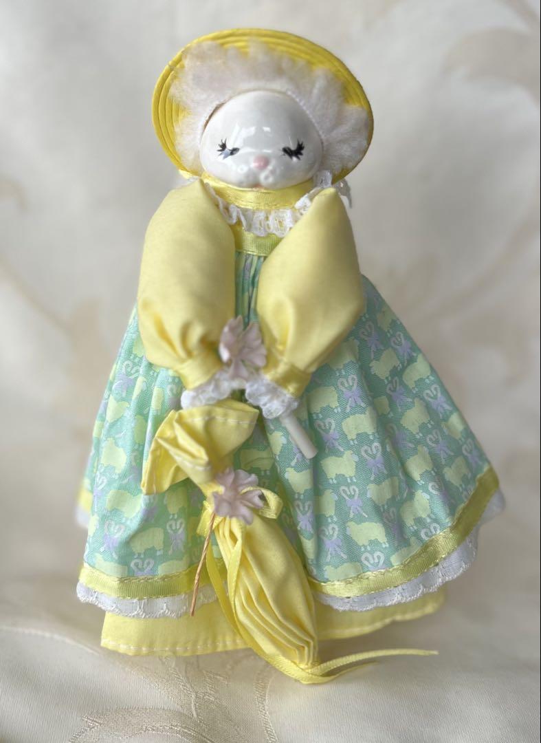 ヴィンテージ　猫イエローの花柄ドール