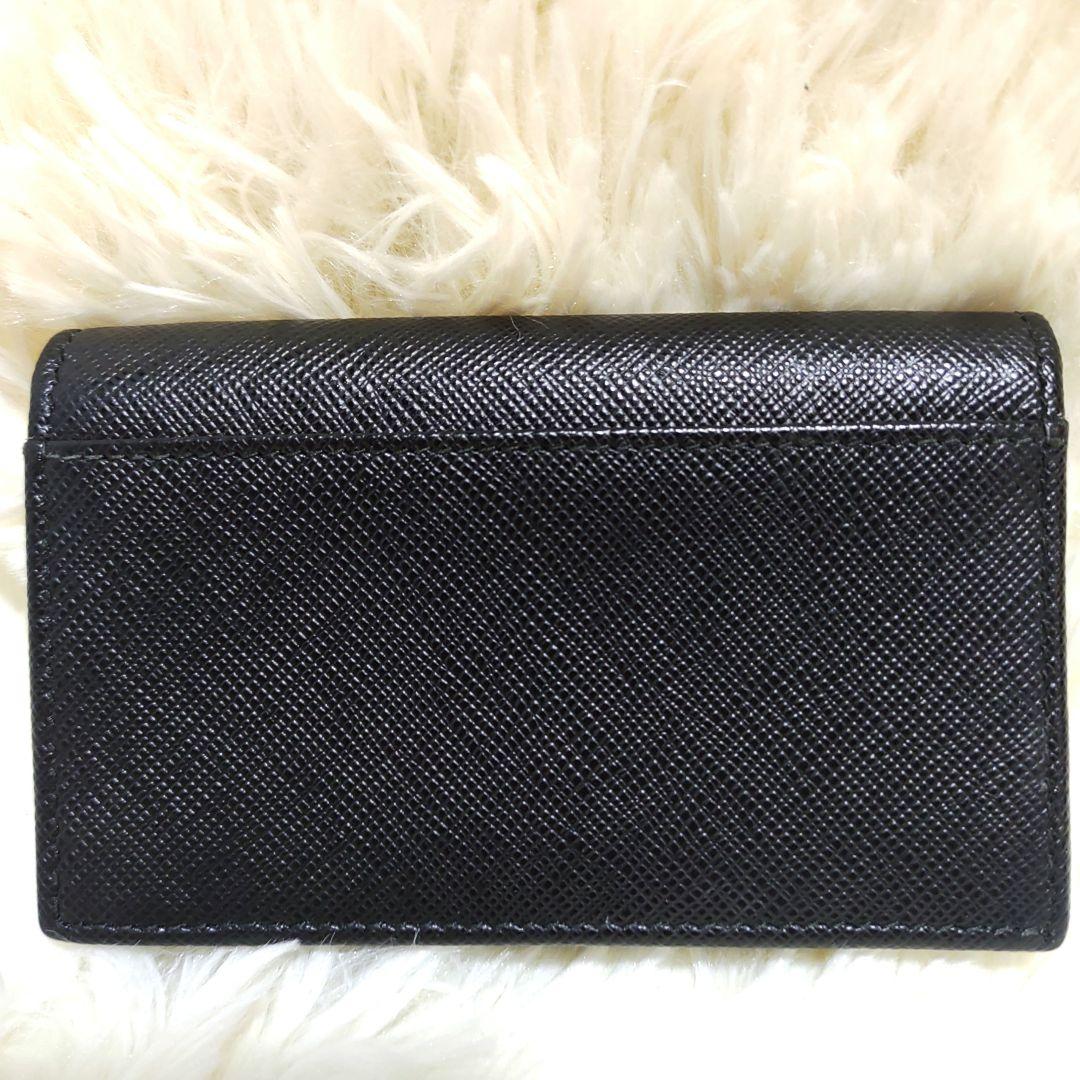 【極美品】プラダ　名刺入れ　カードケース　サフィアーノレザー　ロゴ金具　黒 極美品◇PRADA 名刺入れ サフィアーノレザー 三角プレート 黒 金