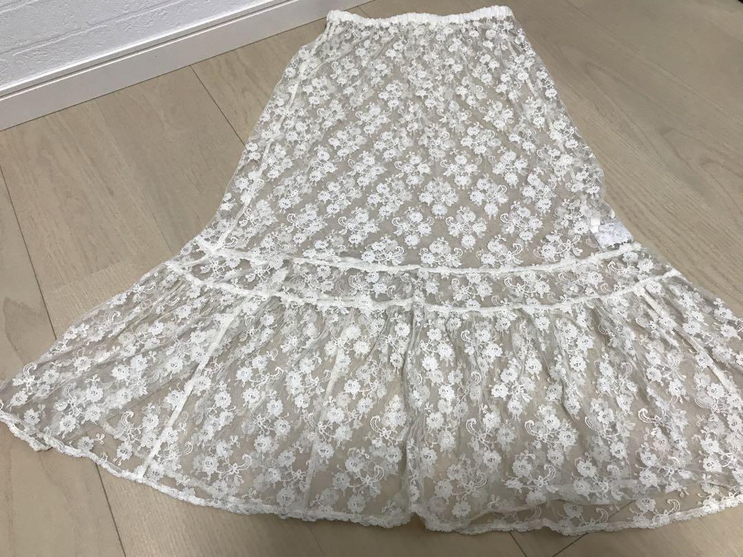 ★美品　カネコイサオ　レース　ゴム仕様　スカート