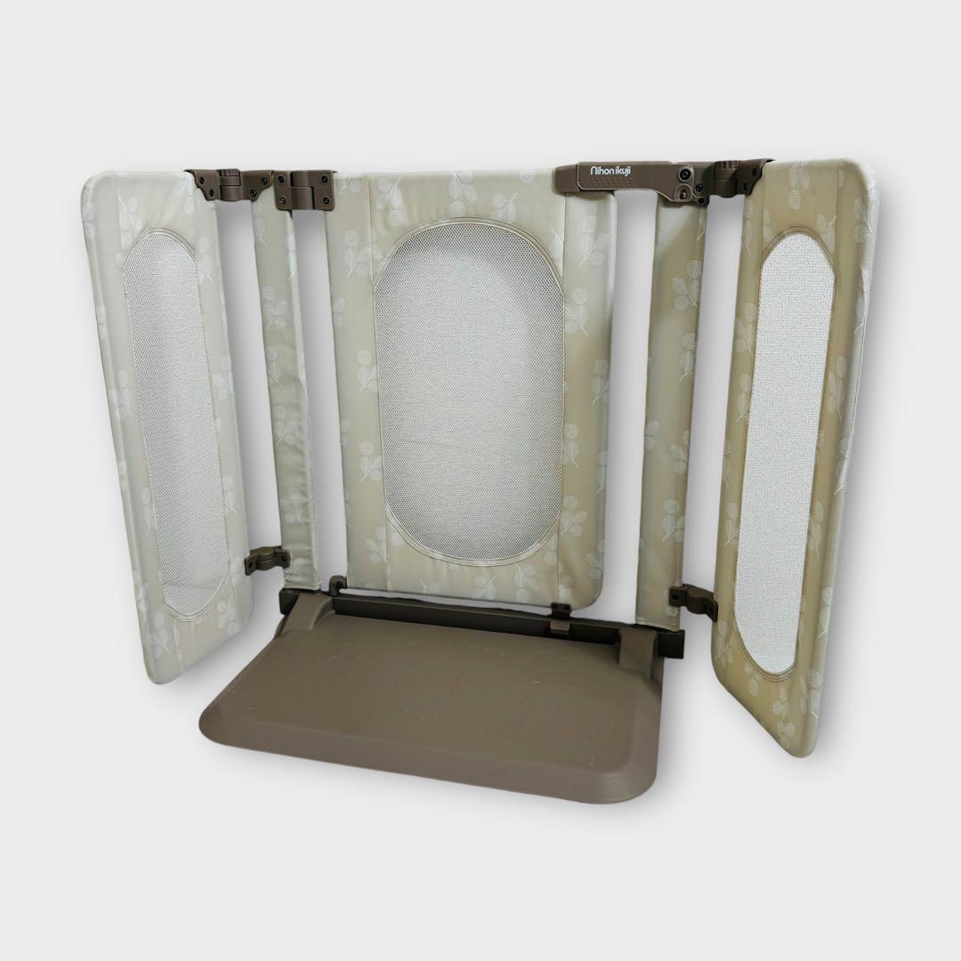 日本育児 おくトビラ Sサイズ リーフ柄