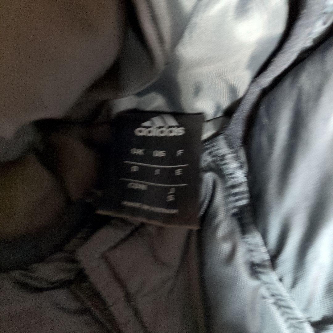 アディダス ロングダウンコート ベンチコート ブラック S 肉厚 アディダス ロングダウンコート ベンチコート ブラック S 肉厚