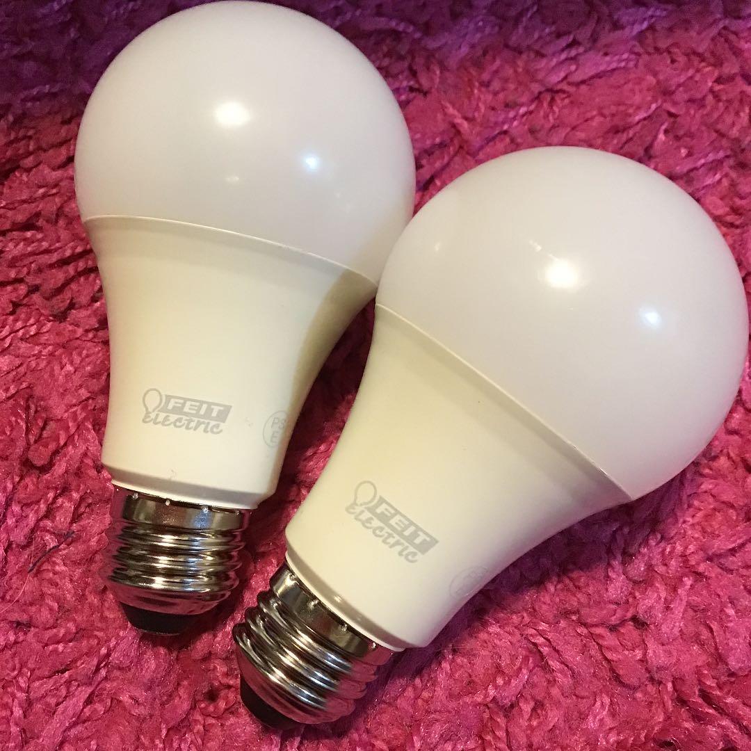 メルカリ コストコで購入 Led電球 蛍光色 真っ白で明るい2個 蛍光灯 電球 1 111 中古や未使用のフリマ メルカリ コストコで購入 Led電球 蛍光色 真っ白で明るい2個 蛍光灯 電球 1 111 中古や未使用のフリマ