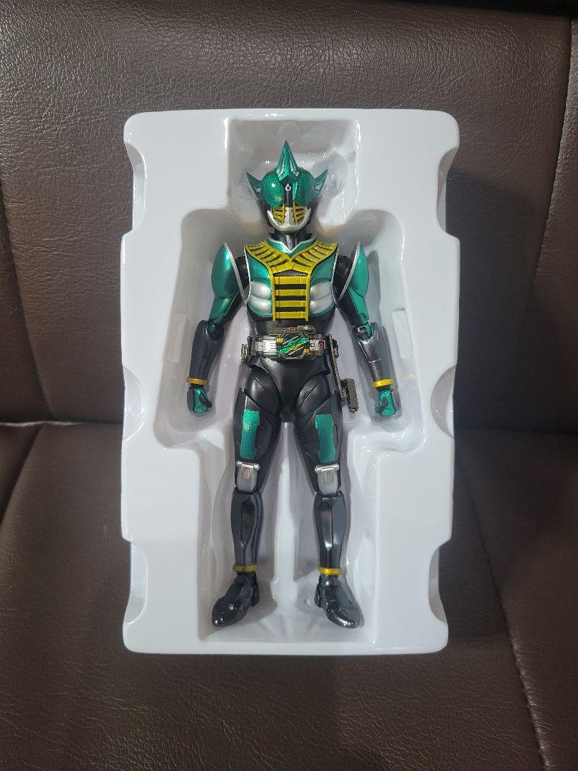 真骨彫　仮面ライダーゼロノス