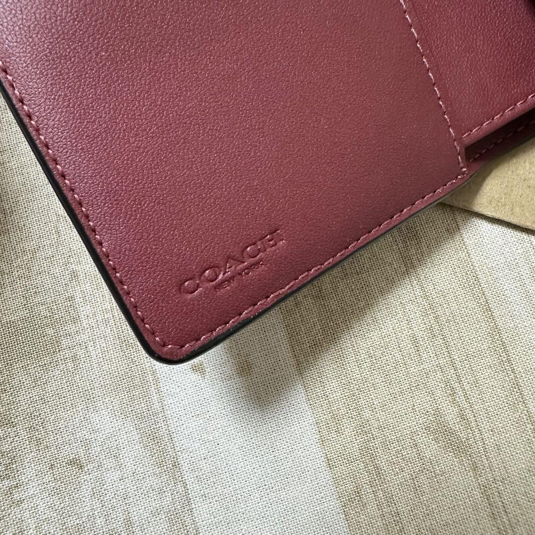 コーチ パープル フラワー ロゴ  フローラル ミディアム財布 財布 新品未使用
