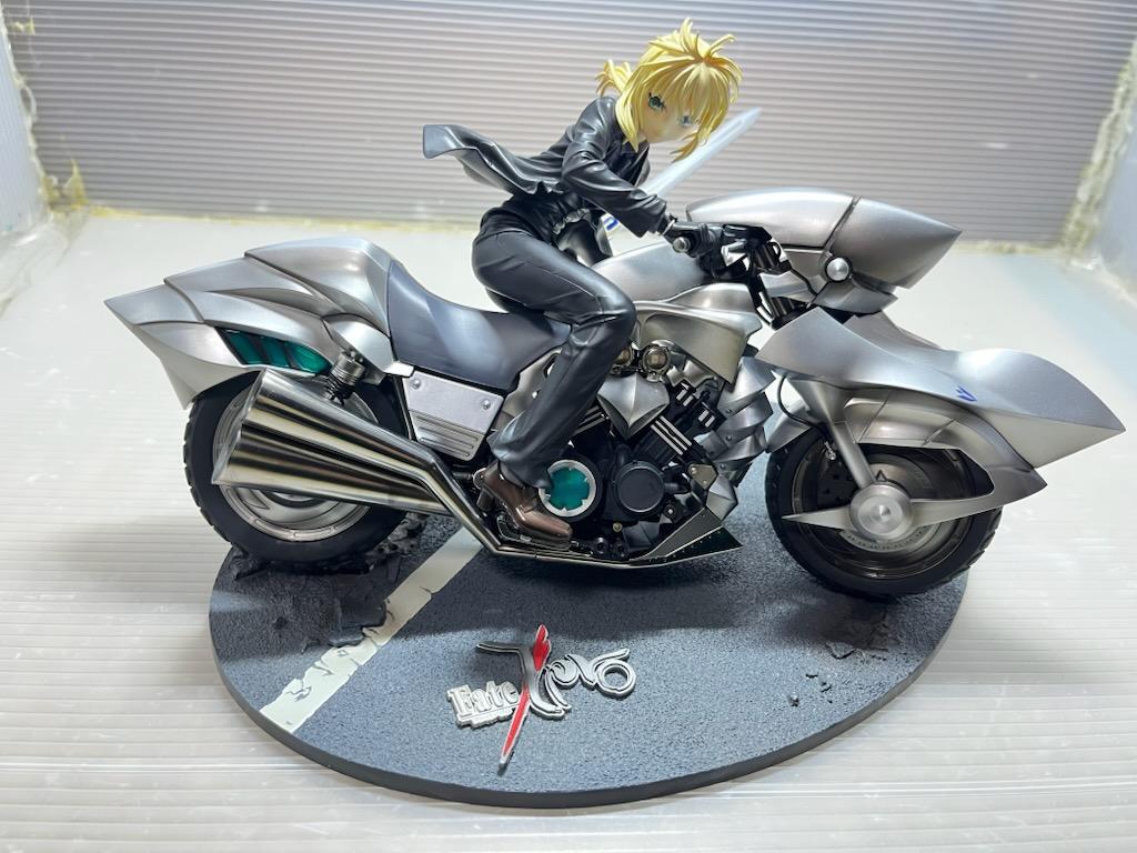 1/8 Fate/Zero セイバー＆セイバー・モータード・キュイラッシェ
