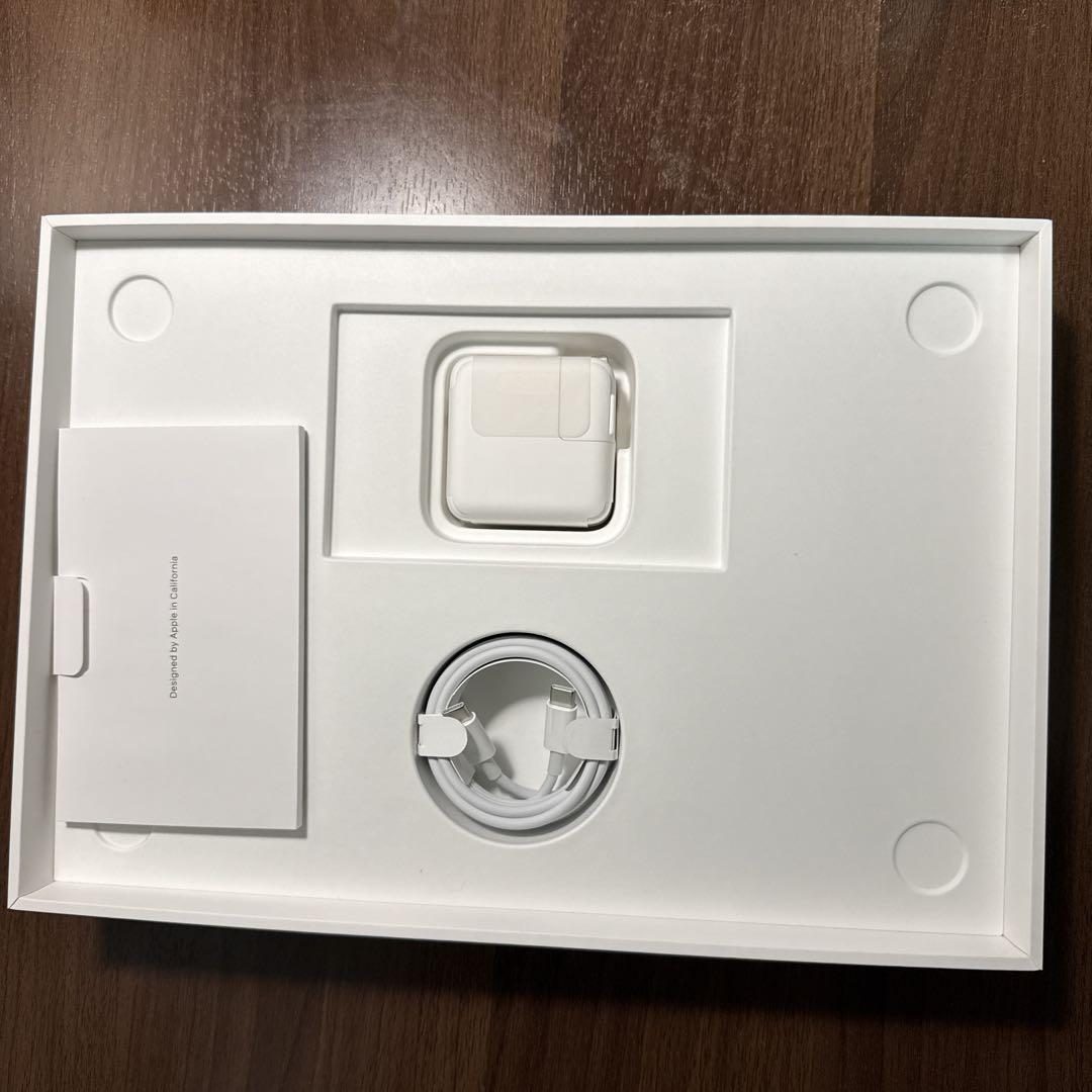 Apple認定整備済製品 M1 MacBook Air 16GB 256GB