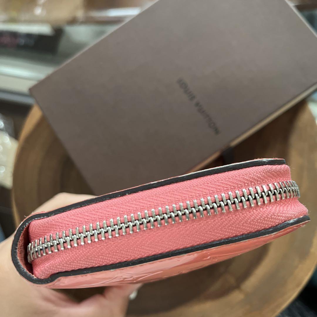 カ*リ様 Louis Vuitton ルイヴィトン　ヴェルニ　ピンク 長財布