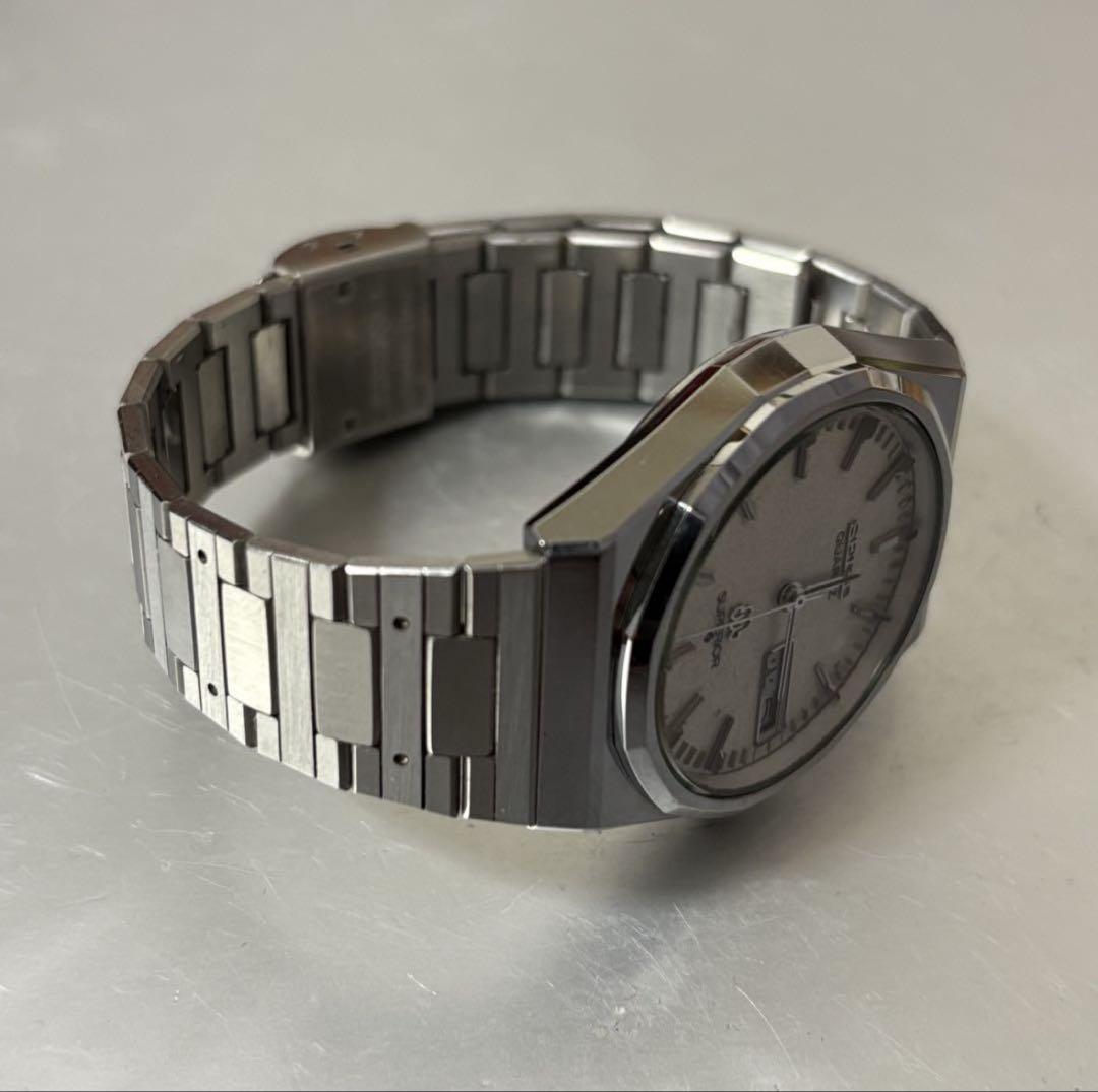 時計 SEIKO superior twin quartz 9983-7000