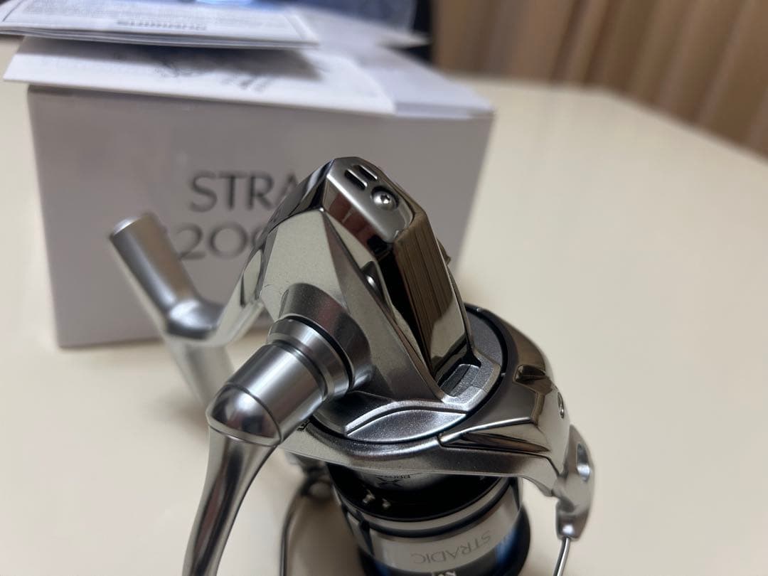 19 STRADIC C2000SHG スピニングリール 19 STRADIC C2000SHG スピニングリール