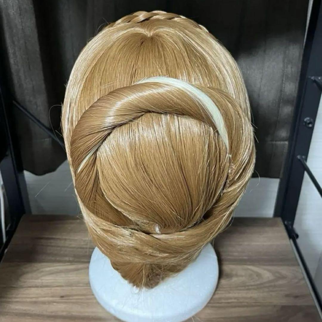 戴冠式 仮装