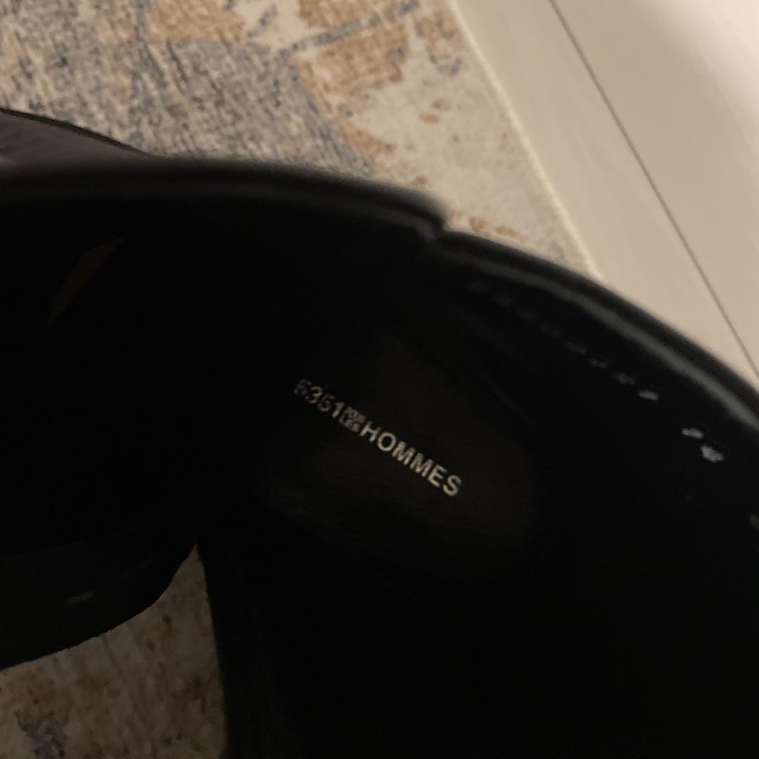 5351 POURLESHOMMESブラック牛革44