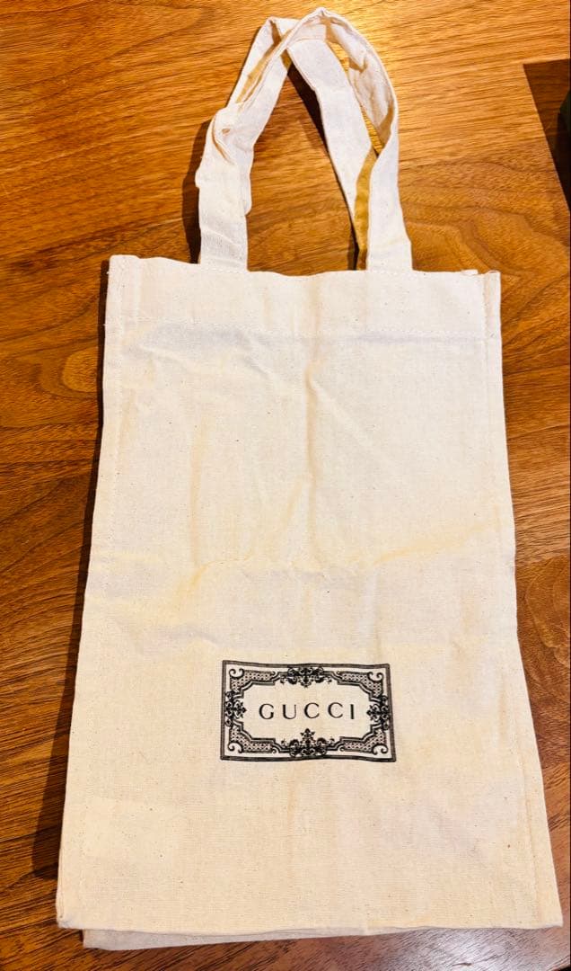 GUCCI 二つ折り財布 ベージュ/ピンク