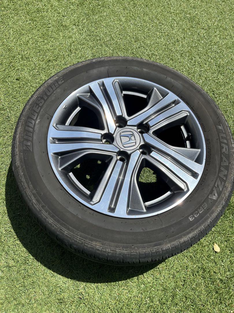【値下げしました】HONDA RP系　16インチ　純正　ホイール・タイヤ4本