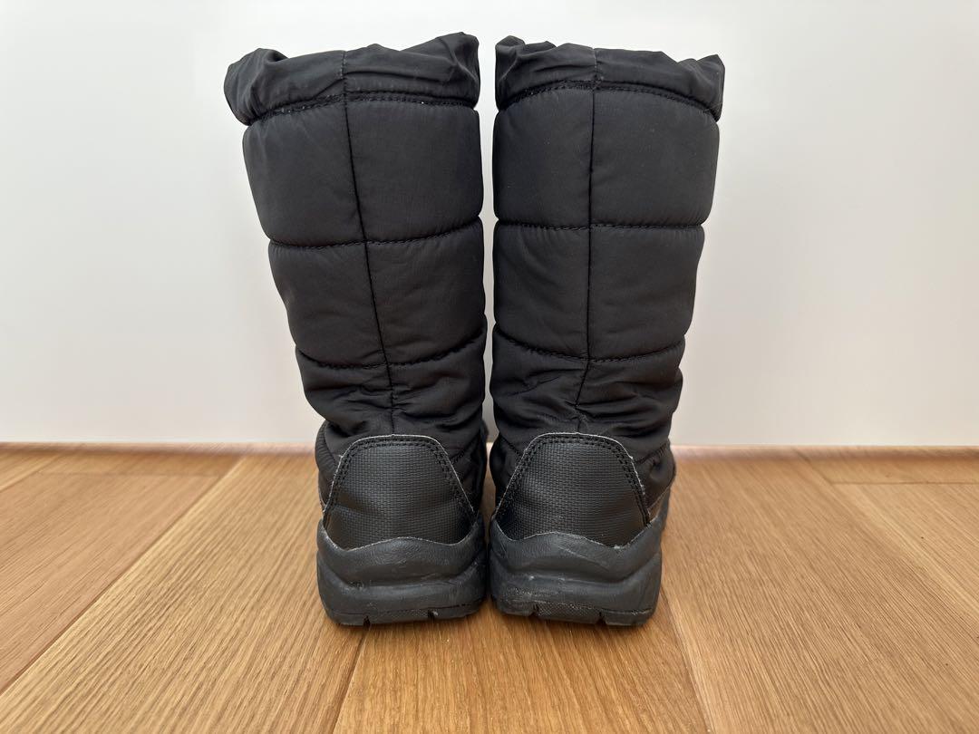THENORTHFACE  ヌプシ　ブラック　ウォータープルーフ18cm