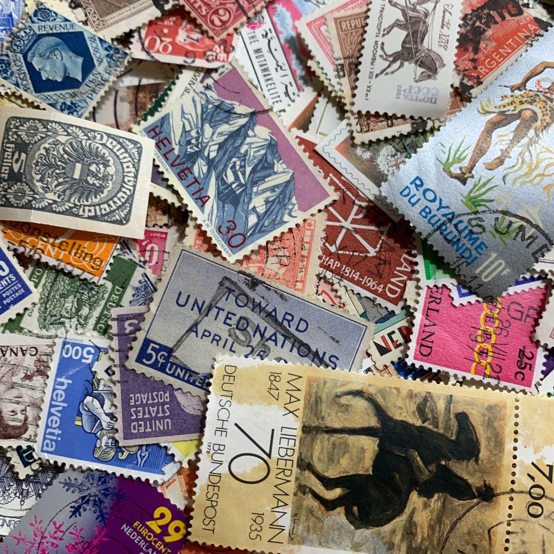 世界の使用済み切手1000枚以上まとめてどうぞーっ!