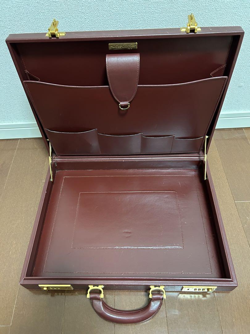 カルティエ　アタッシュケース　バッグ　Cartier