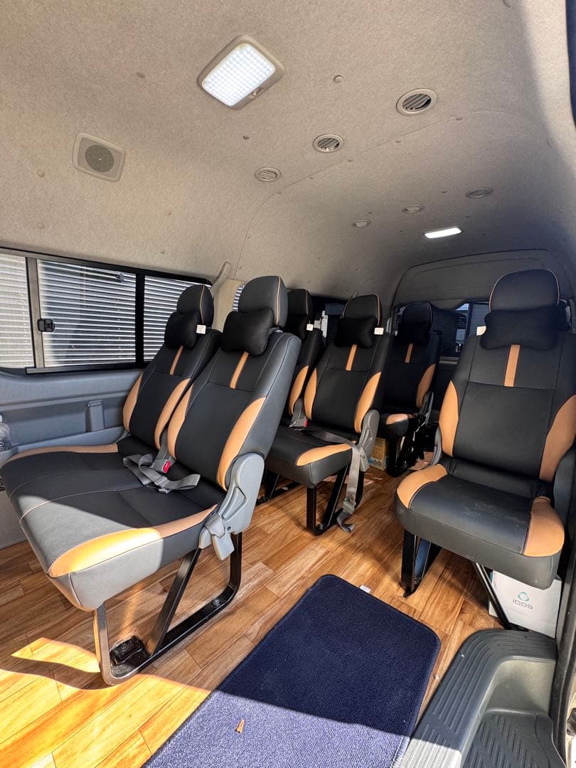 トヨタ ハイエース シルバー バン トヨタ ハイエース シルバー バン