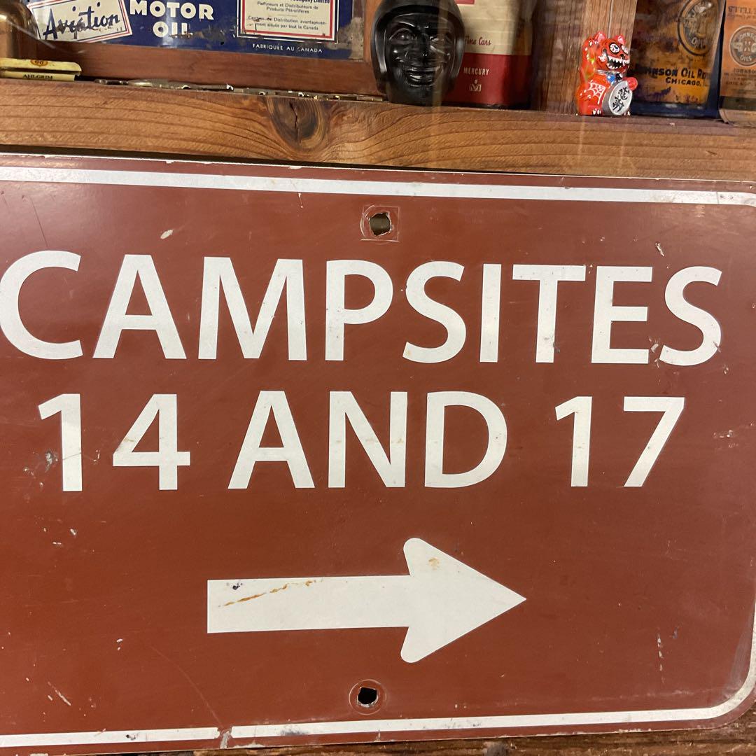 USA キャンプサイト看板
