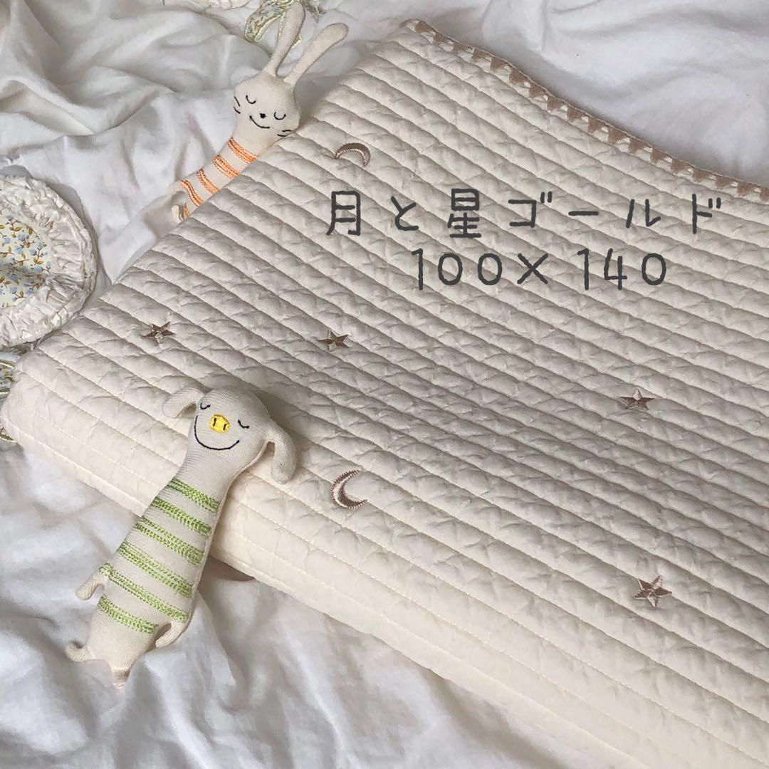 月と星ゴールド刺繍ベビー韓国イブル　お昼寝ラグマット　100×140cm