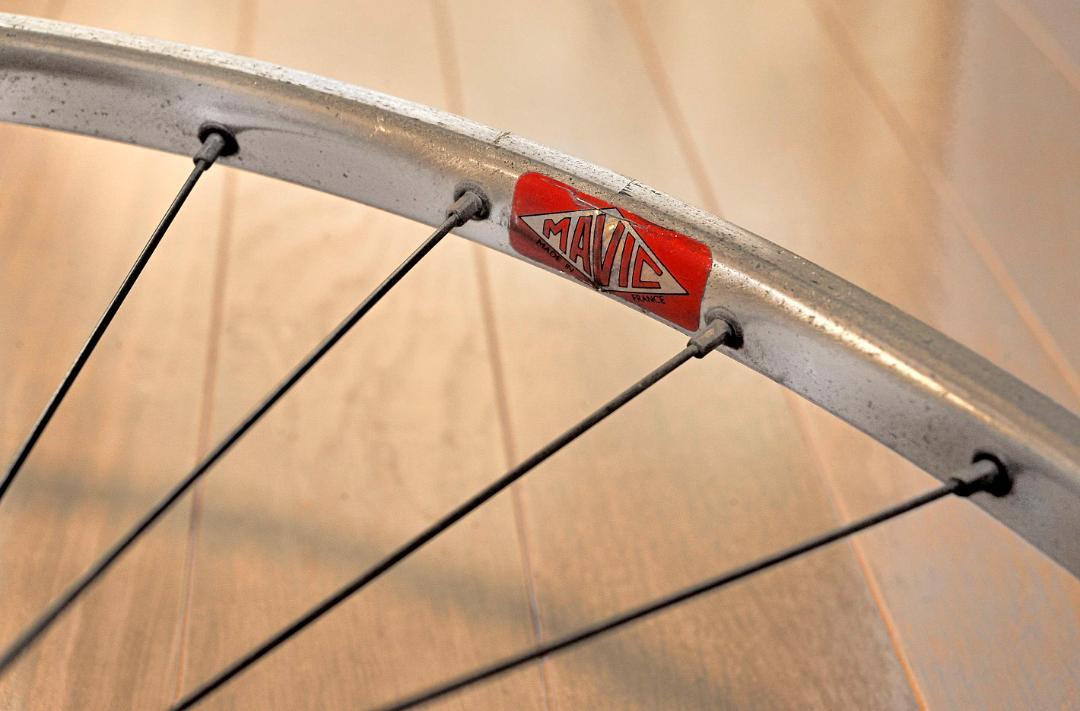 ★MAVIC　&　SHIMANO LARGE HAB REAR完組ホイール ♪