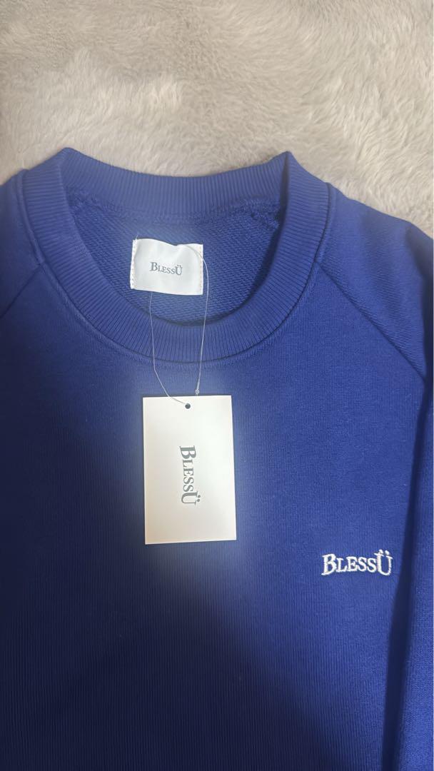 BlessU ネイビー トレーナー