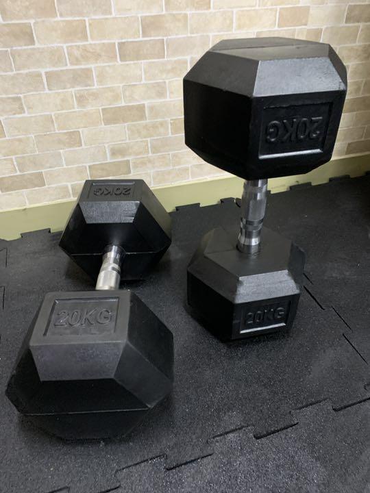 ラバーヘックス  ダンベル　20kg 2個