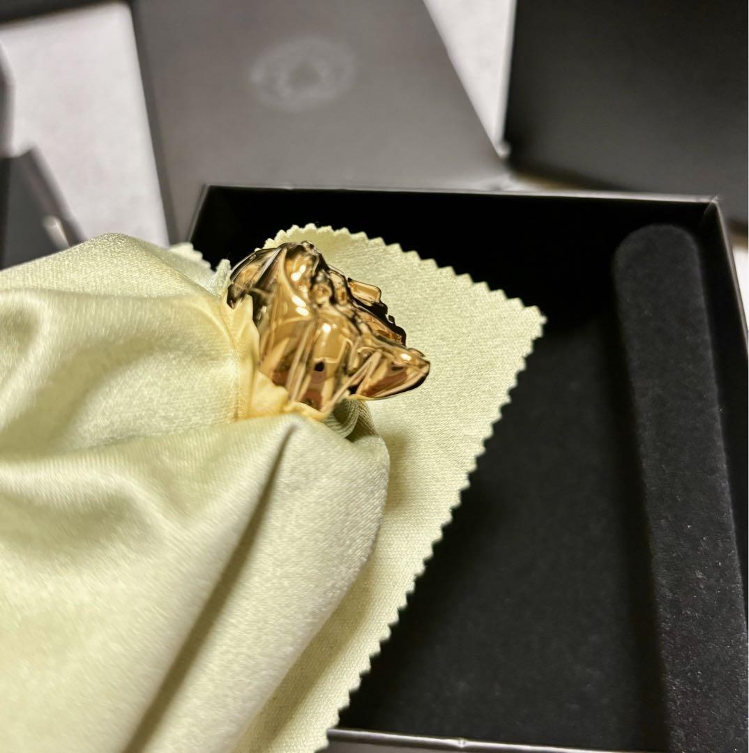 Versace メデューサ リング ゴールド