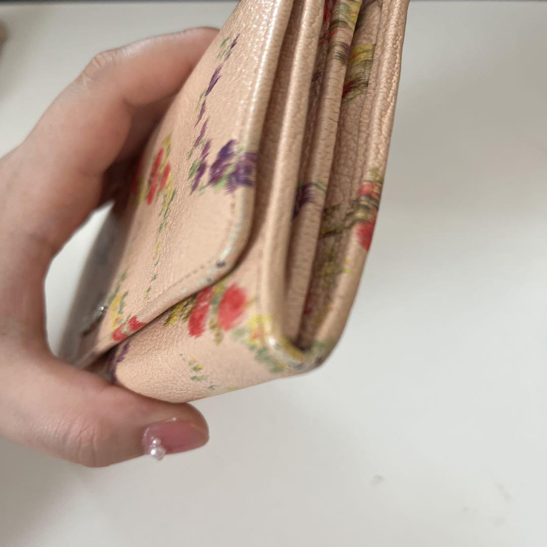 miumiu ミュウミュウ 花柄フラワープリント 長財布 キーケース miumiu ミュウミュウ 花柄フラワープリント 長財布 キーケース