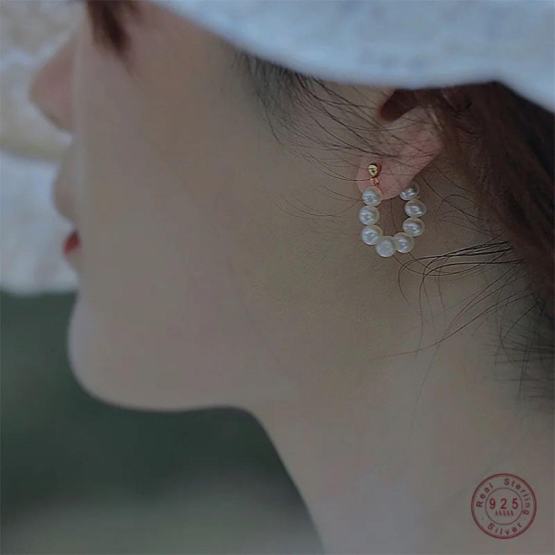PA112【パール】ピアス　再入荷　立体感　高みえ　揺れる　ホワイト　ゴールド PA112【パール】ピアス 再入荷 立体感 高みえ 揺れる ホワイト