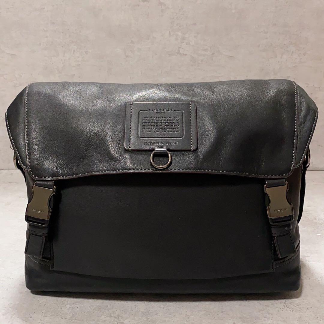 COACH コーチ メッセンジャーバッグ シグネチャー 黒 ショルダー