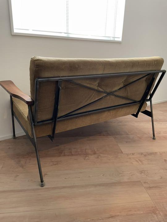 TRUCK HR SOFA 2-SEATER