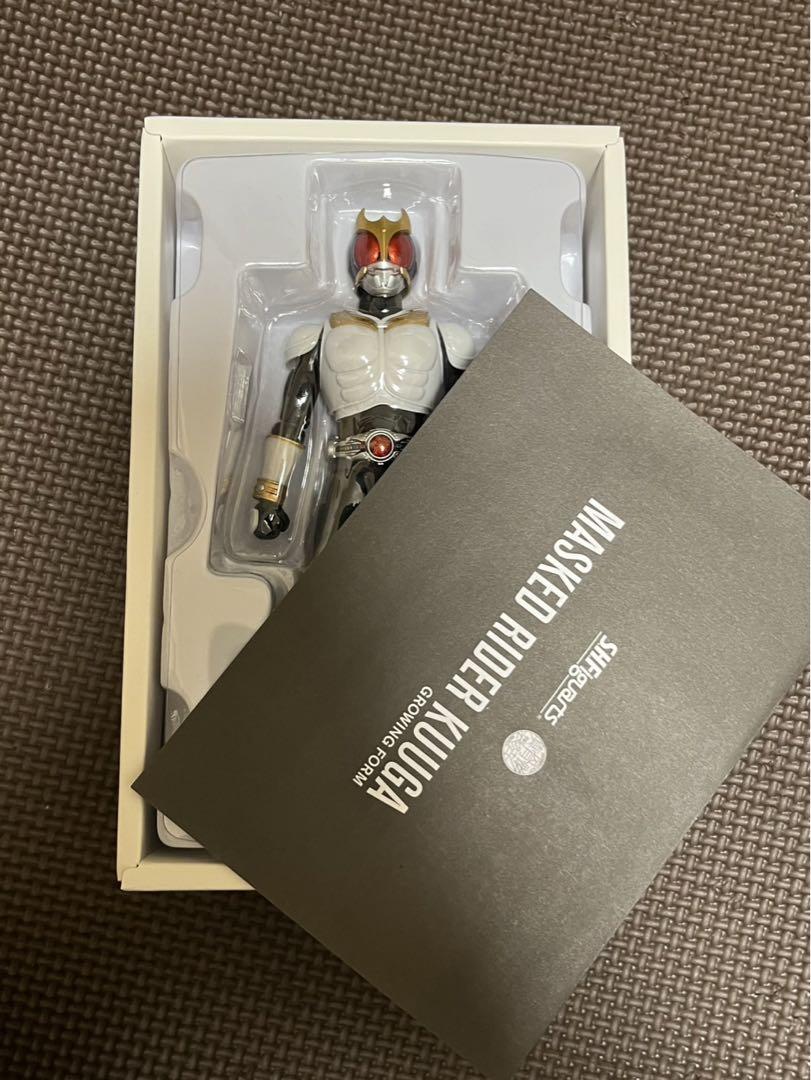 真骨彫製法　仮面ライダークウガ　グローイングフォーム