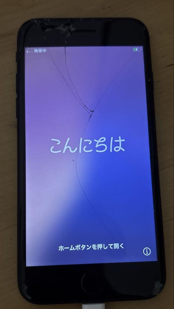 iPhone SE 黒