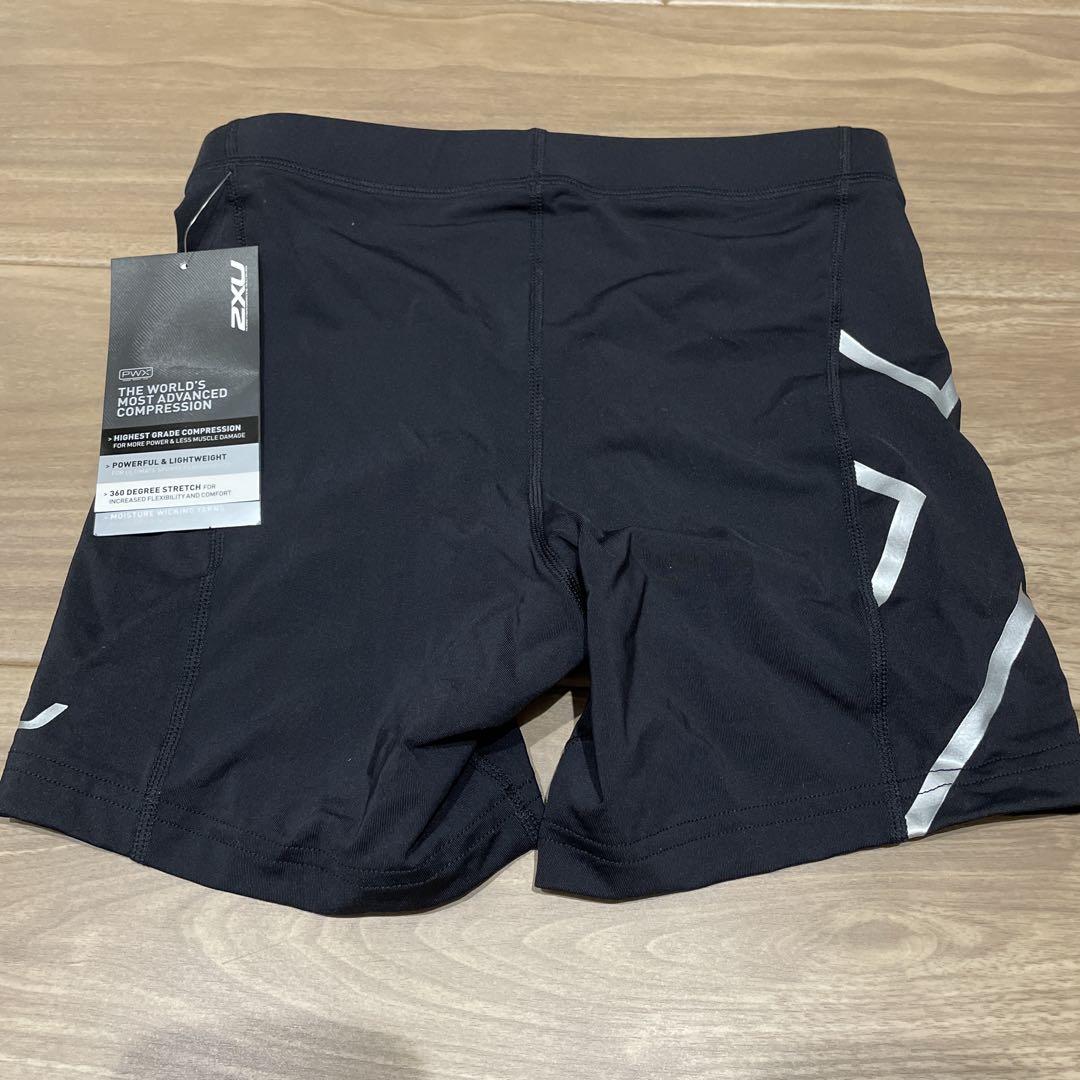 【新品未使用】2XU コア コンプレッション 1/2 ショーツ　メンズS