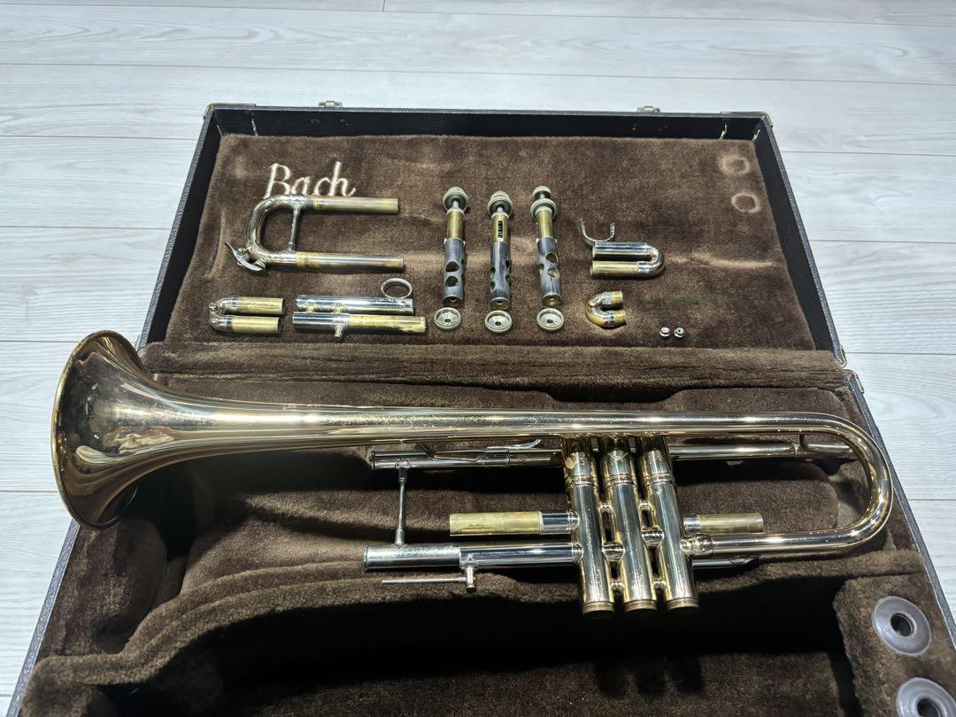 Vintage Bach 18037 70年代　トランペット Amazon.com: Bach Trumpet-Standard, Silver (180S37)