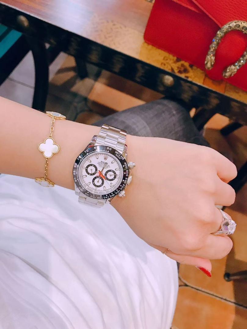 美品 rolex ロレックスの人気時計です